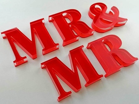 Acrylglas Buchstaben Sandwich farblos mit rot