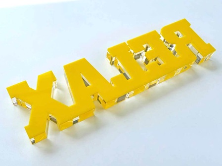 Acrylglas Buchstaben Dekorationsobjekte Sandwich farblos mit gelb