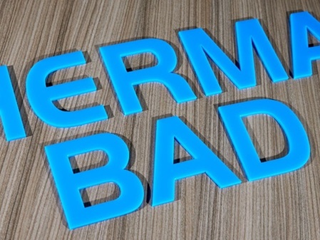 Acrylglas Buchstaben Muster blau Thermalbad